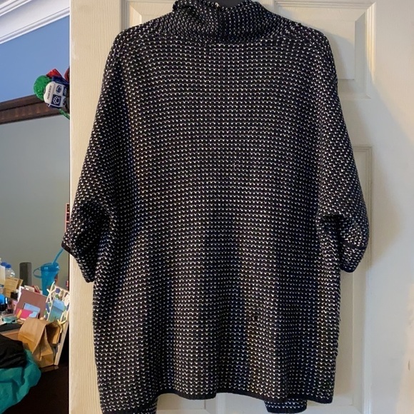 𝅺forever 21 women’s cardigan; size M - Picture 4 of 5